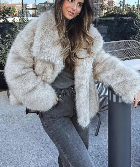 Megan - Faux Fur Jacket