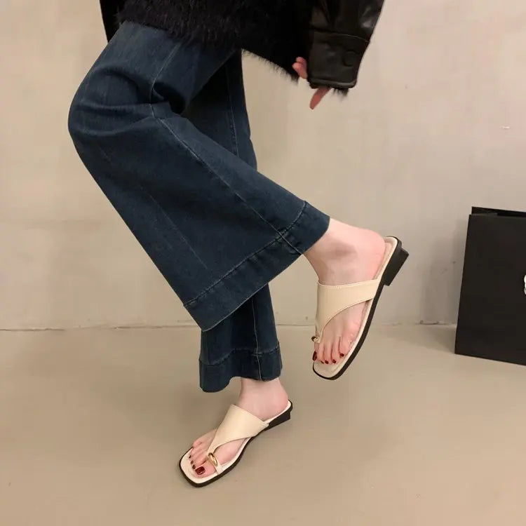 Nula Beach Flat Sandals