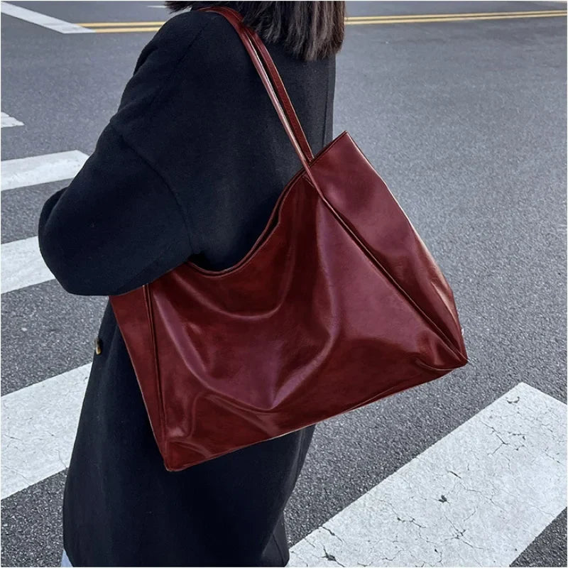 Red Large Capacity Tote Bag