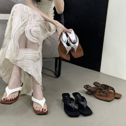 Roma Relaxed Sandal