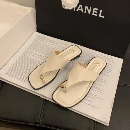 Nula Beach Flat Sandals