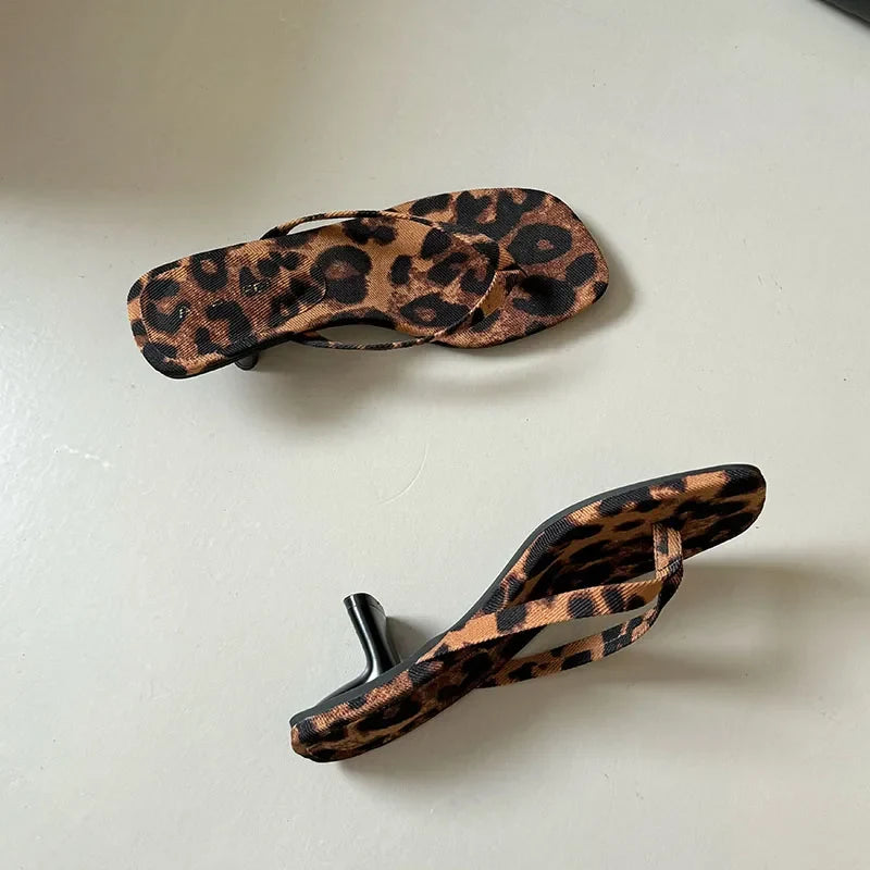 Dianne Leather Slides