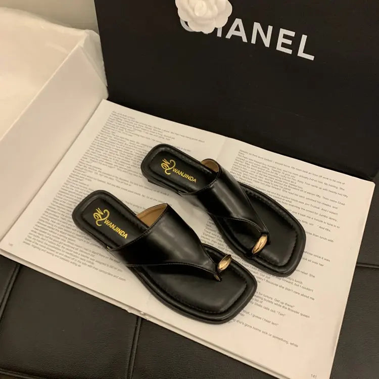 Nula Beach Flat Sandals