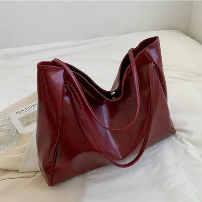Red Large Capacity Tote Bag