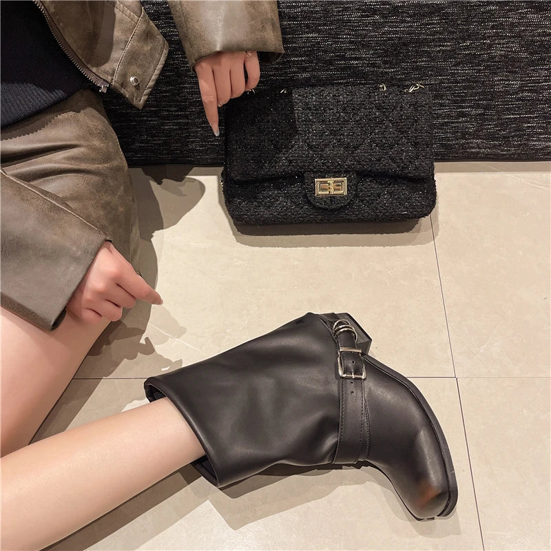Mimmi Square-Toe Leather Boots