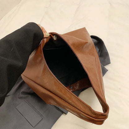 Hobo Shoulder Bag
