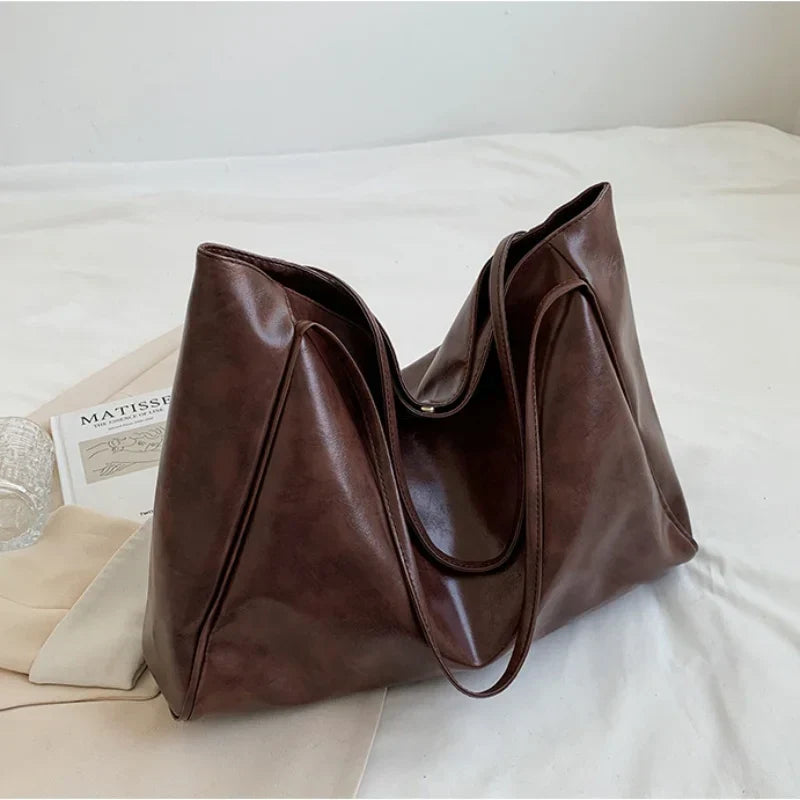 Red Large Capacity Tote Bag