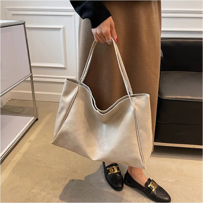 Red Large Capacity Tote Bag