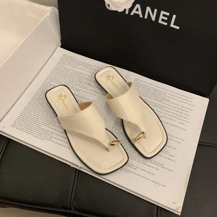 Nula Beach Flat Sandals