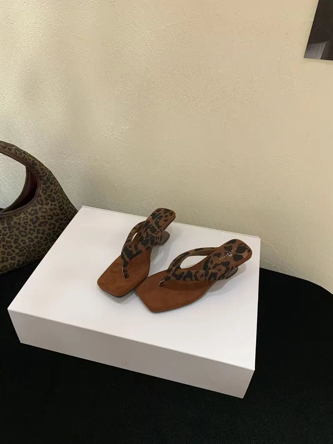 Roma Relaxed Sandal