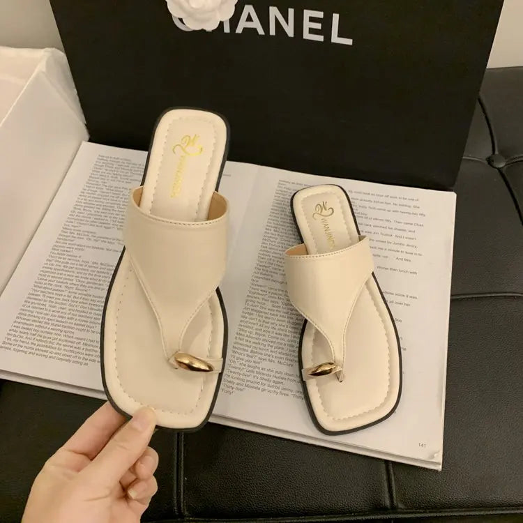 Nula Beach Flat Sandals