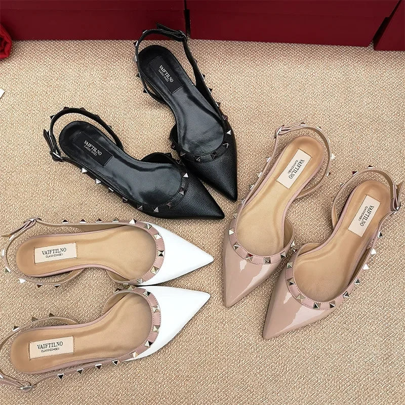 Valy Flat Leather Sandals