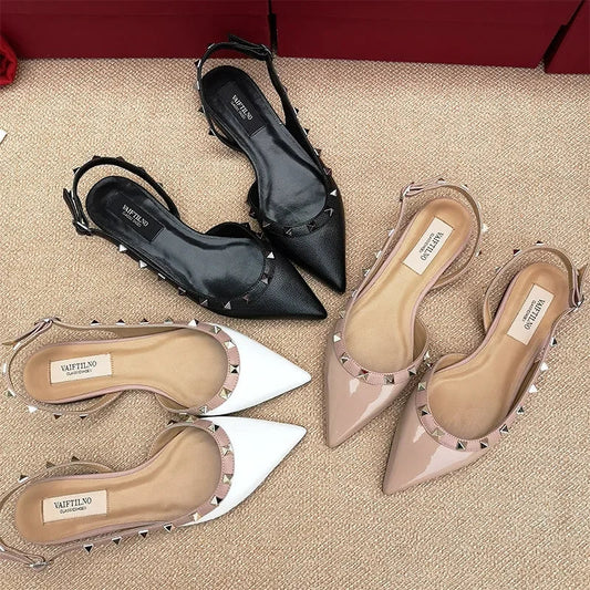 Valy Flat Leather Sandals